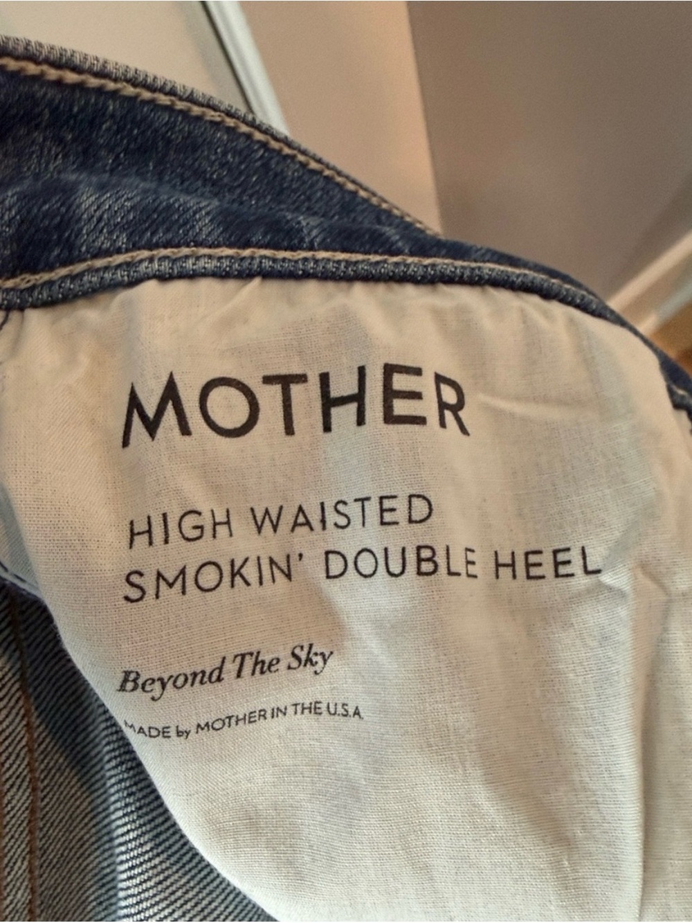 MOTHER Women's Straight Leg Jeans in Medium Blue Wash | Size 29 - Picture 3 of 14